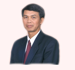 Dr.Pansak Siriruchatapong