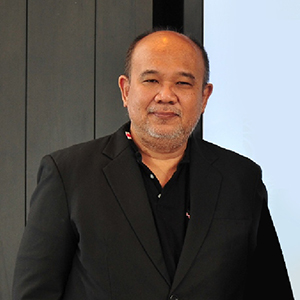 นายแพทย์ภาณุทัต เตชะเสน