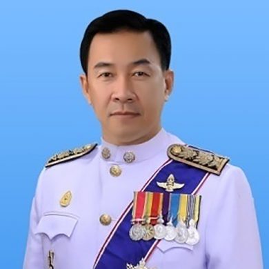 นายคมสัน จำรูญพงศ์