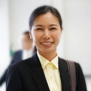 แพทย์หญิงดารินทร์ อารีย์โชคชัย