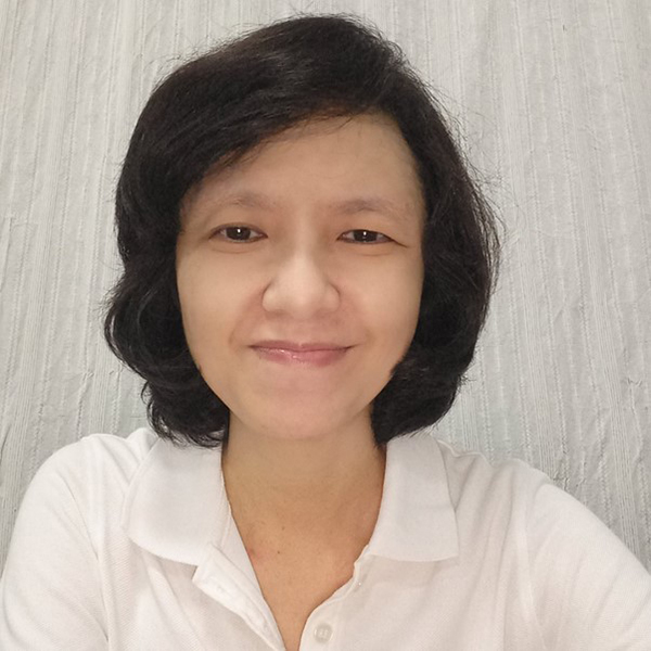 คุณปิยพร เศรษฐศิริไพบูลย์