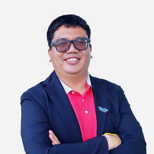 คุณนริชพันธ์ เป็นผลดี